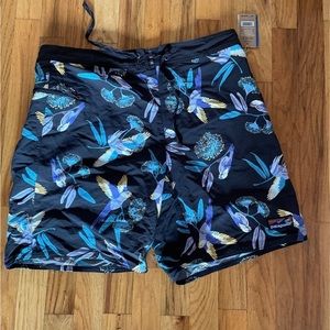 Patagonia Men's Wavefarer Board shorts swim trunks size 34 inch waist NWT